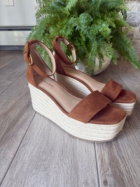 Veronica Bread Gianna Suede Platform Caramel Wedge Sandal